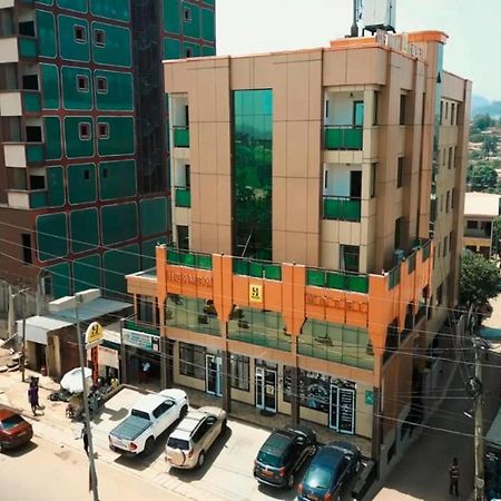 New Heaven Hotel Yaoundé Eksteriør billede