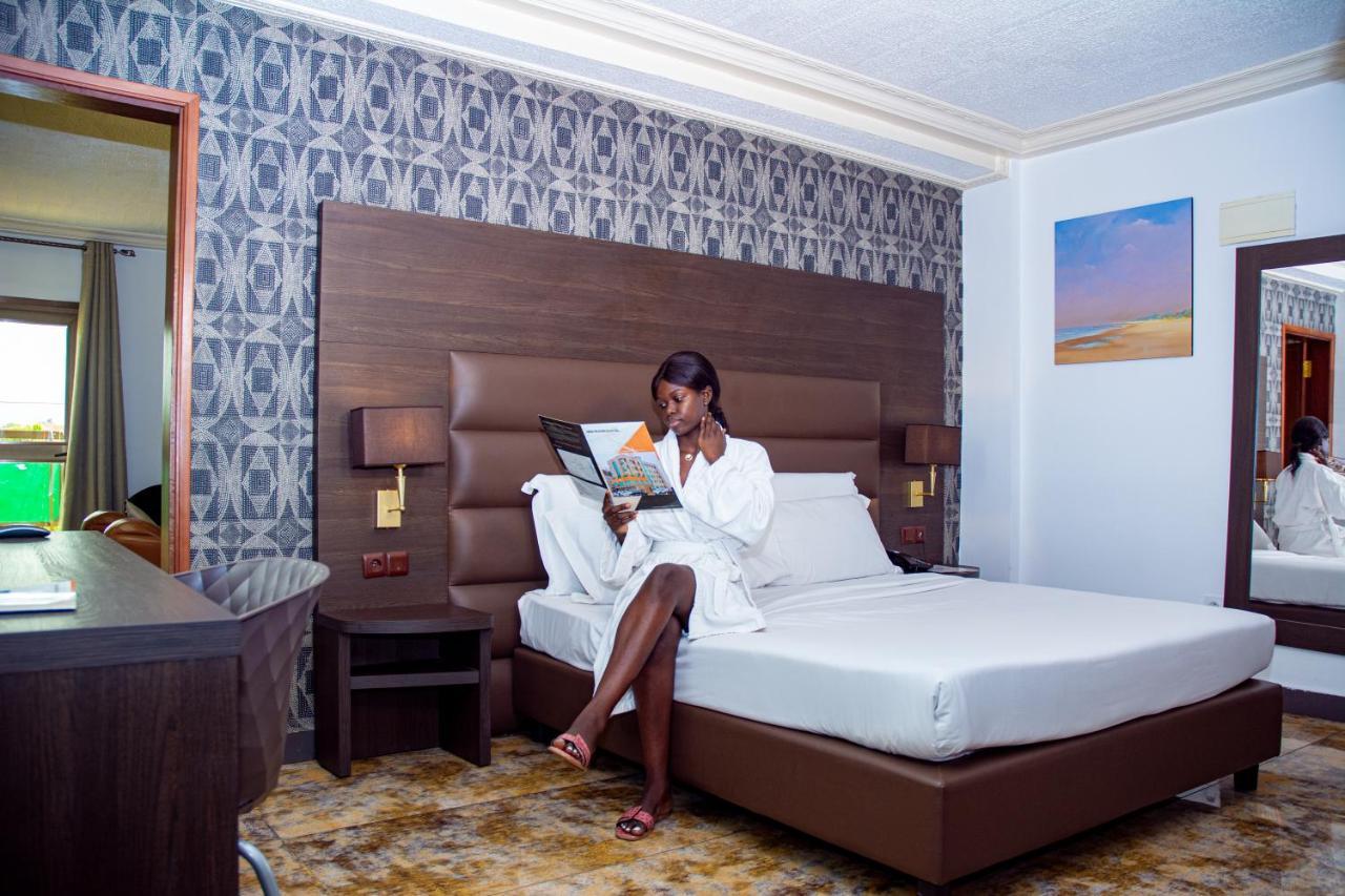 New Heaven Hotel Yaoundé Eksteriør billede